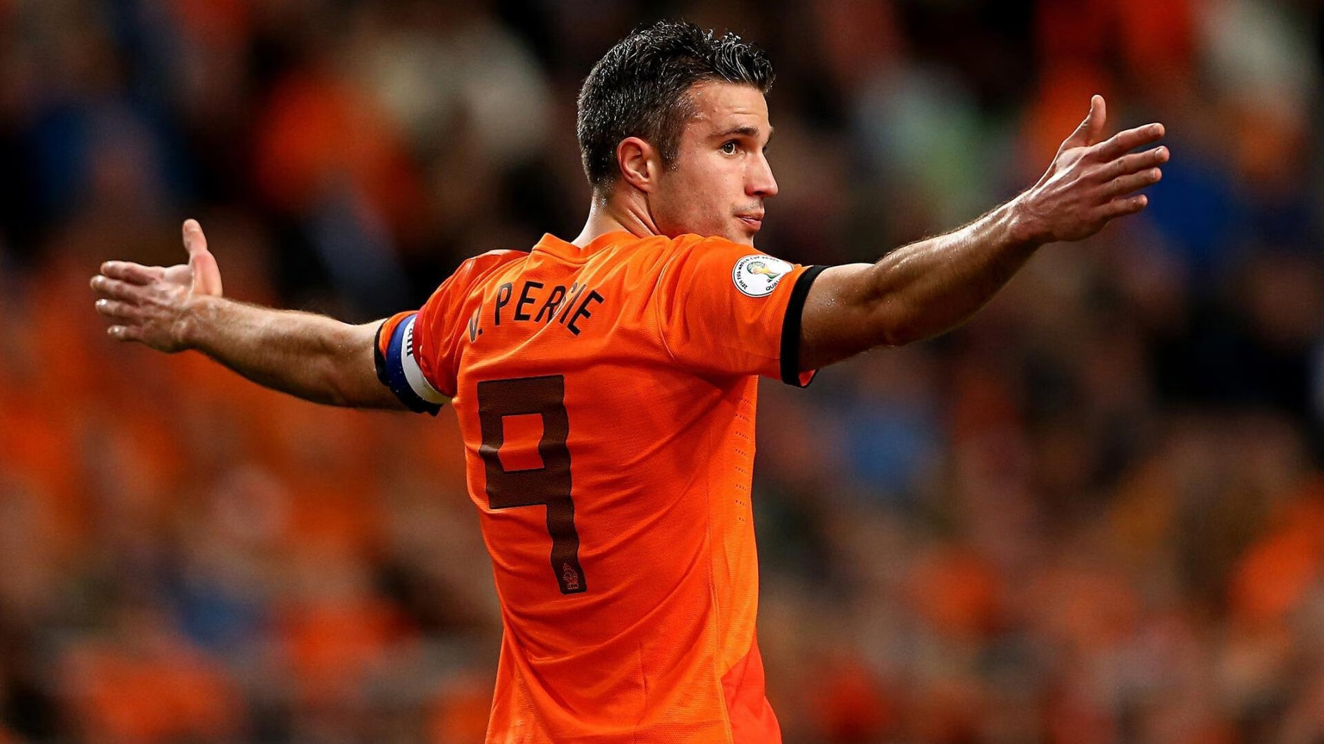 “华金·托比利亚的高效防守与团队协作，为美洲狮队赢得宝贵胜利”